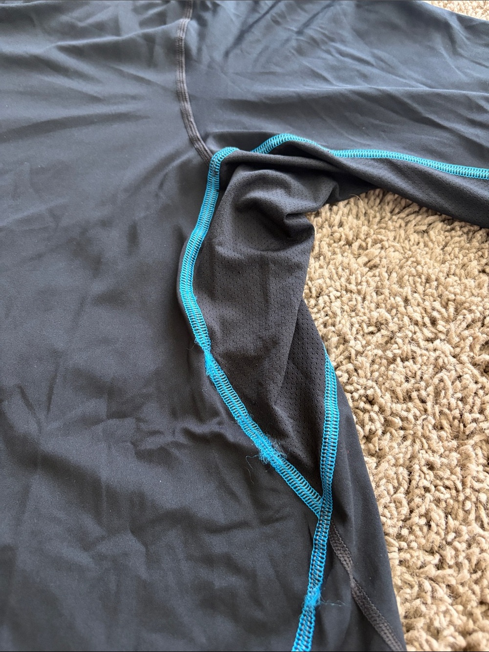 Bauer Black Compression Short Sleeve Top - Size XXL (2XL) - Picture 4 of 6